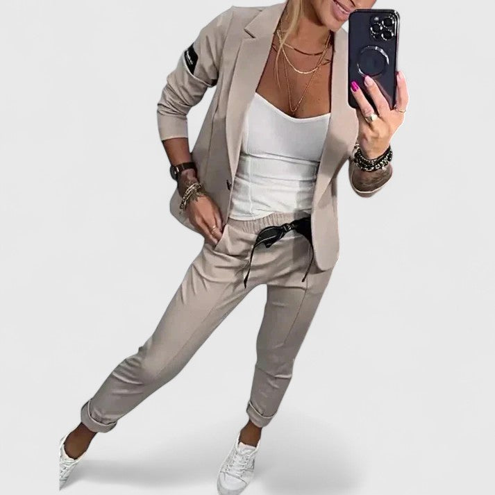 Kina | Tyylikäs Kaksiosainen Setti