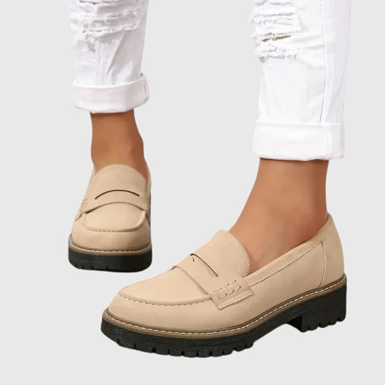 Destiny™ | Ajattomat Suede Loaferit