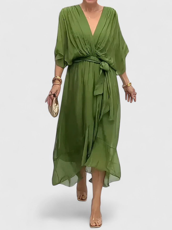 Nada | Elegantti V-kaula-aukko Mekko