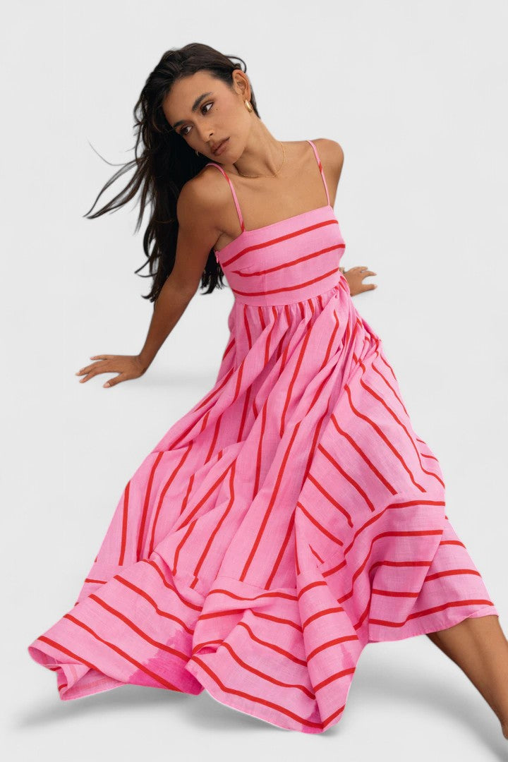 Ilyanthe | Elegantti Maxi Mekko